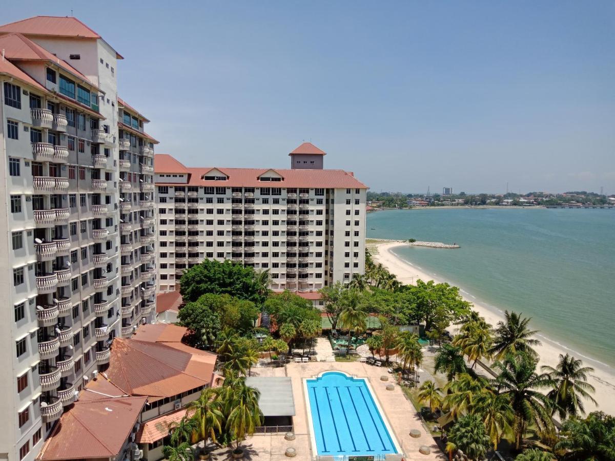 Glory Beach Resort Private Penthouse Port Dickson Exterior foto