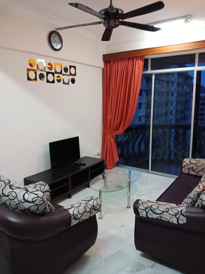 Glory Beach Resort Private Penthouse Port Dickson Exterior foto
