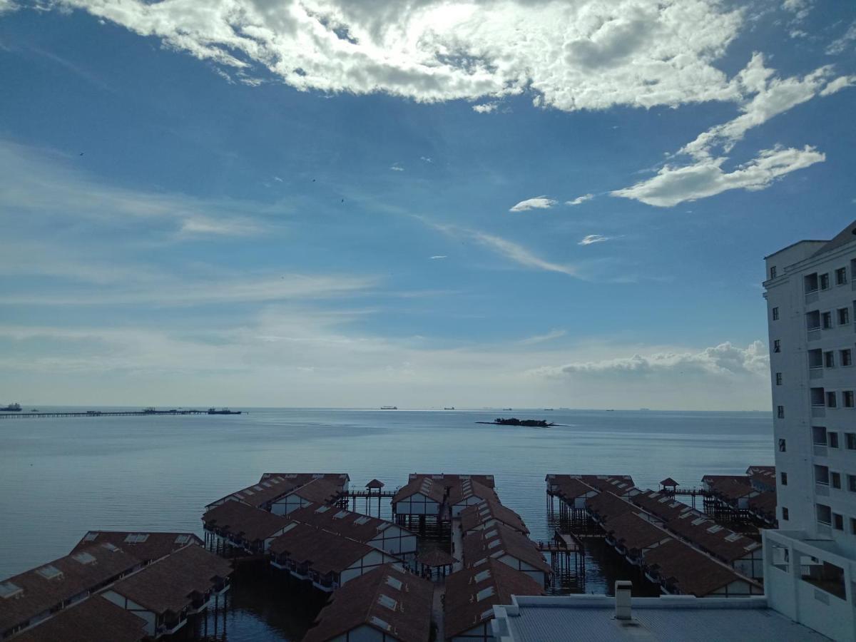 Glory Beach Resort Private Penthouse Port Dickson Exterior foto