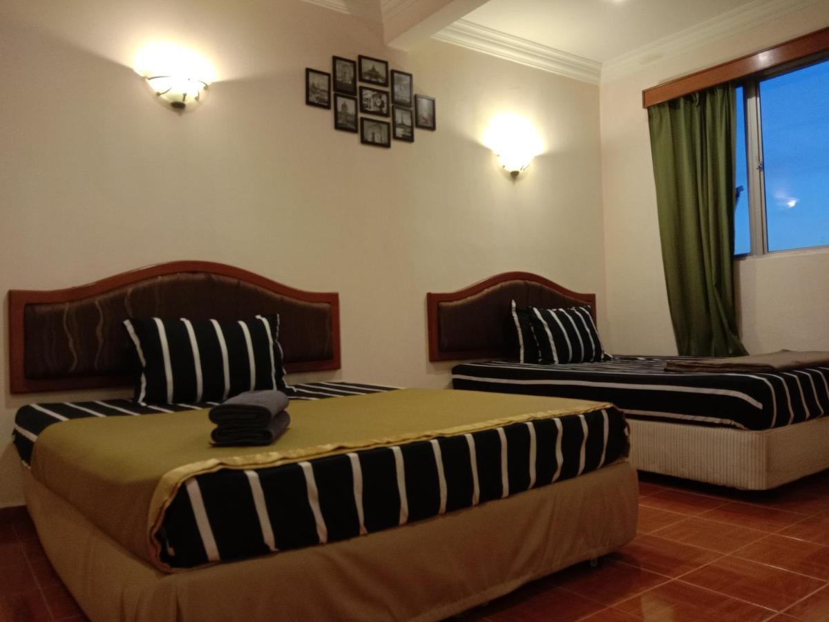 Glory Beach Resort Private Penthouse Port Dickson Exterior foto